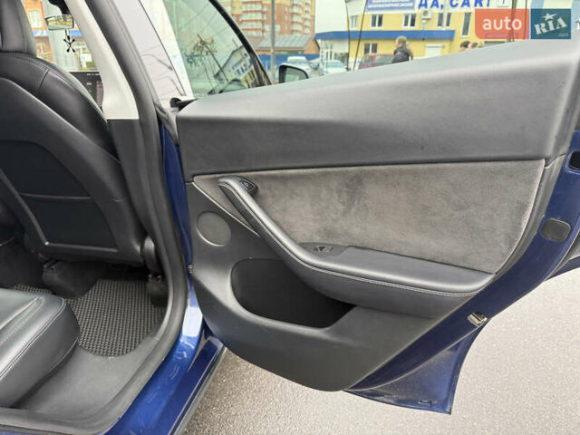 Синий Тесла Model Y, объемом двигателя 0 л и пробегом 120 тыс. км за 24500 $, фото 21 на Automoto.ua