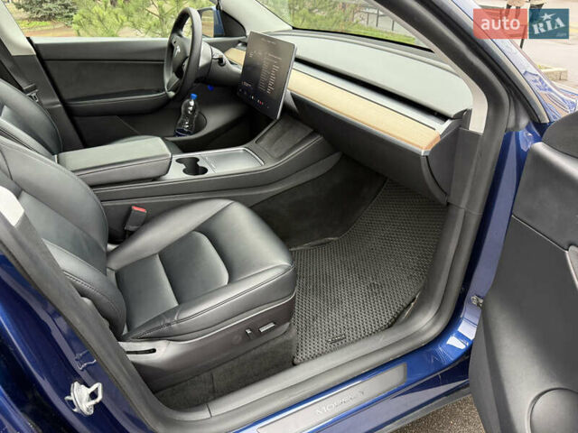 Синий Тесла Model Y, объемом двигателя 0 л и пробегом 120 тыс. км за 24500 $, фото 23 на Automoto.ua