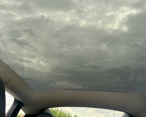 Синій Тесла Model Y, об'ємом двигуна 0 л та пробігом 91 тис. км за 23200 $, фото 28 на Automoto.ua