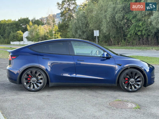 Синий Тесла Model Y, объемом двигателя 0 л и пробегом 61 тыс. км за 23800 $, фото 7 на Automoto.ua