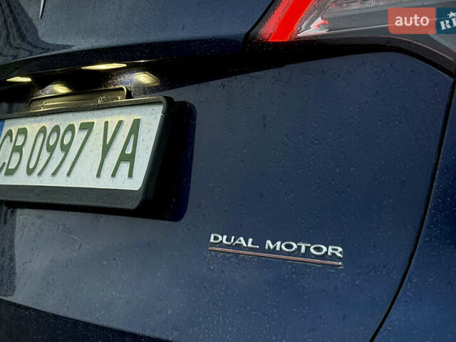 Синий Тесла Model Y, объемом двигателя 0 л и пробегом 38 тыс. км за 28900 $, фото 6 на Automoto.ua