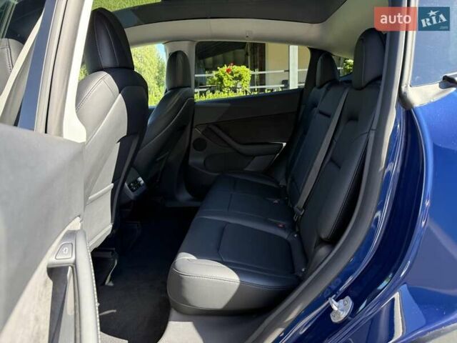 Синий Тесла Model Y, объемом двигателя 0 л и пробегом 80 тыс. км за 25300 $, фото 81 на Automoto.ua