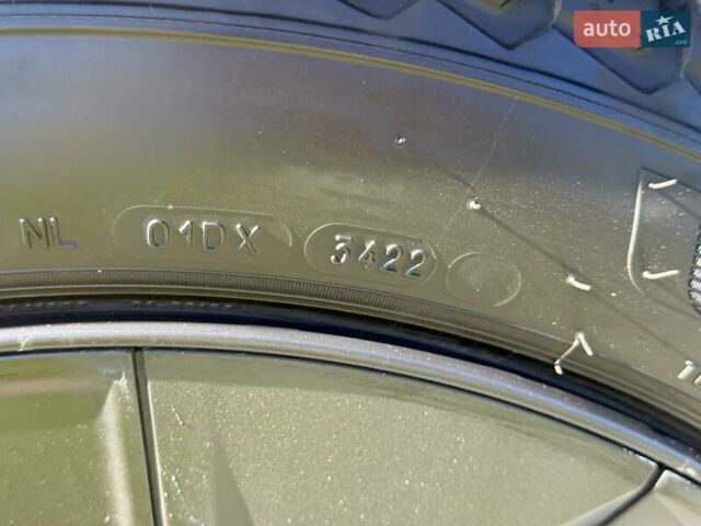 Синий Тесла Model Y, объемом двигателя 0 л и пробегом 80 тыс. км за 25300 $, фото 52 на Automoto.ua