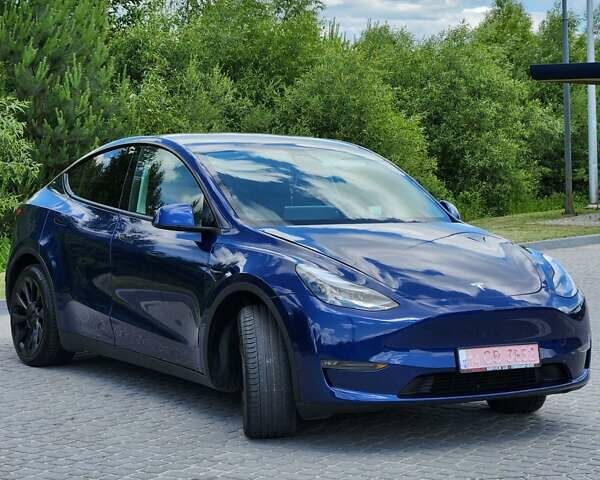 Синий Тесла Model Y, объемом двигателя 0 л и пробегом 37 тыс. км за 25900 $, фото 6 на Automoto.ua