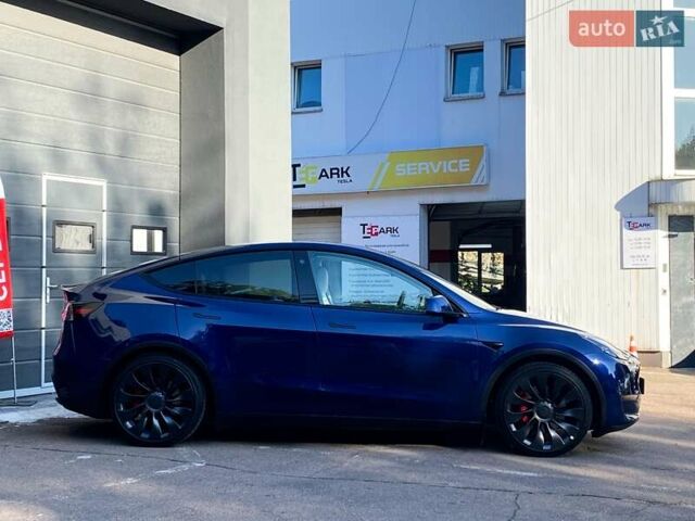 Синий Тесла Model Y, объемом двигателя 0 л и пробегом 92 тыс. км за 31999 $, фото 10 на Automoto.ua