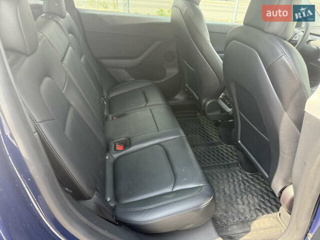 Синий Тесла Model Y, объемом двигателя 0 л и пробегом 120 тыс. км за 25499 $, фото 7 на Automoto.ua