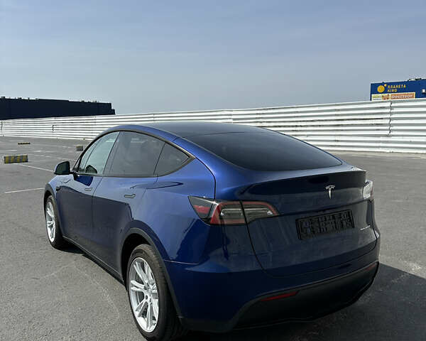 Синий Тесла Model Y, объемом двигателя 0 л и пробегом 7 тыс. км за 32000 $, фото 6 на Automoto.ua