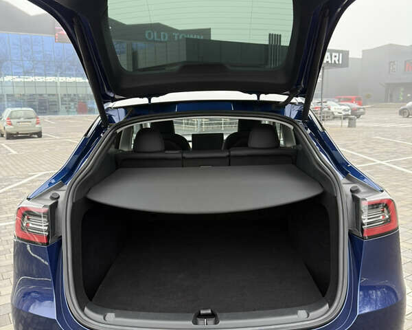 Синій Тесла Model Y, об'ємом двигуна 0 л та пробігом 49 тис. км за 27900 $, фото 5 на Automoto.ua