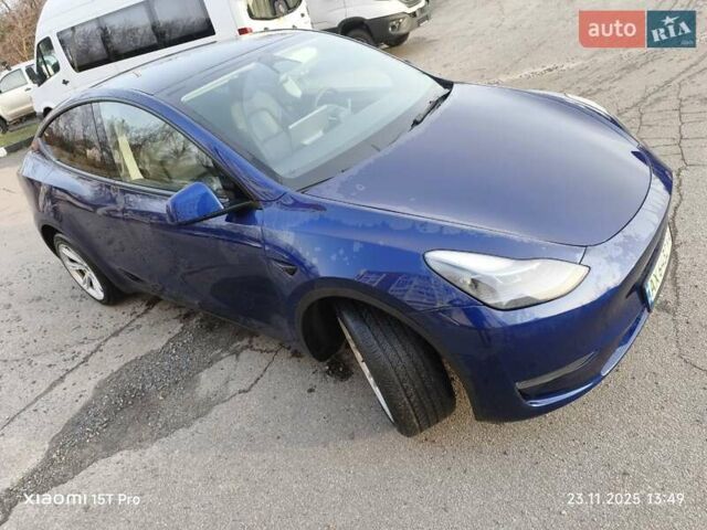 Синій Тесла Model Y, об'ємом двигуна 0 л та пробігом 45 тис. км за 25800 $, фото 1 на Automoto.ua