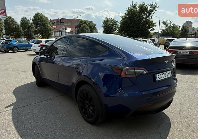 Синий Тесла Model Y, объемом двигателя 0 л и пробегом 26 тыс. км за 30000 $, фото 3 на Automoto.ua