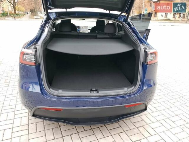 Синій Тесла Model Y, об'ємом двигуна 0 л та пробігом 54 тис. км за 30000 $, фото 30 на Automoto.ua