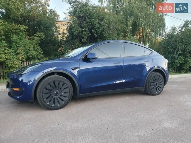 Синий Тесла Model Y, объемом двигателя 0 л и пробегом 31 тыс. км за 28000 $, фото 3 на Automoto.ua