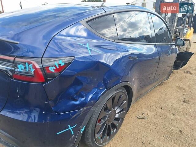 Синий Тесла Model Y, объемом двигателя 0 л и пробегом 37 тыс. км за 23000 $, фото 14 на Automoto.ua