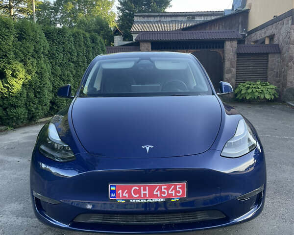 Синий Тесла Model Y, объемом двигателя 0 л и пробегом 55 тыс. км за 30500 $, фото 1 на Automoto.ua