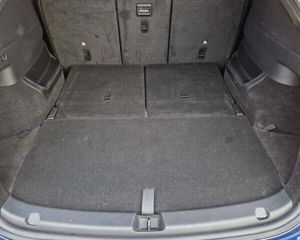 Синий Тесла Model Y, объемом двигателя 0 л и пробегом 46 тыс. км за 25499 $, фото 11 на Automoto.ua