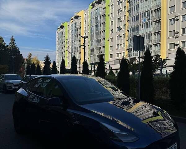Синий Тесла Model Y, объемом двигателя 0 л и пробегом 27 тыс. км за 29499 $, фото 5 на Automoto.ua