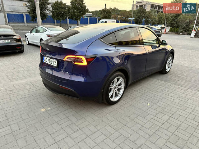 Синий Тесла Model Y, объемом двигателя 0 л и пробегом 27 тыс. км за 35999 $, фото 7 на Automoto.ua