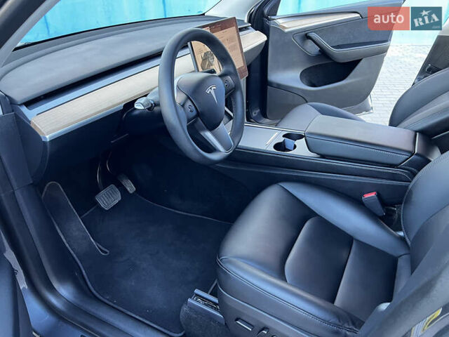 Синий Тесла Model Y, объемом двигателя 0 л и пробегом 38 тыс. км за 33000 $, фото 10 на Automoto.ua