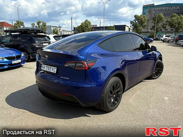 Синий Тесла Model Y, объемом двигателя 0 л и пробегом 26 тыс. км за 30000 $, фото 4 на Automoto.ua