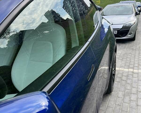 Синий Тесла Model Y, объемом двигателя 0 л и пробегом 9 тыс. км за 29000 $, фото 4 на Automoto.ua