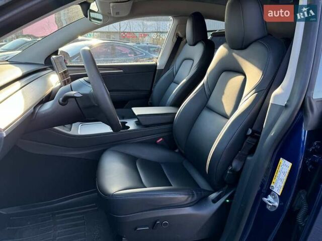 Синий Тесла Model Y, объемом двигателя 0 л и пробегом 48 тыс. км за 32990 $, фото 7 на Automoto.ua