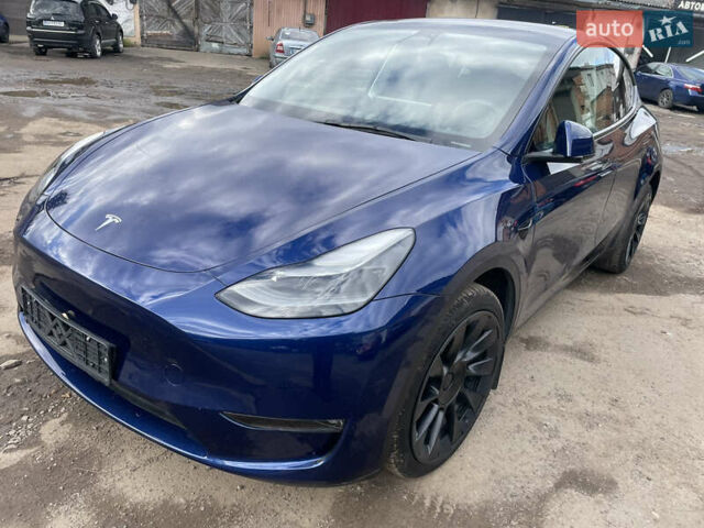 Синий Тесла Model Y, объемом двигателя 0 л и пробегом 41 тыс. км за 28500 $, фото 1 на Automoto.ua