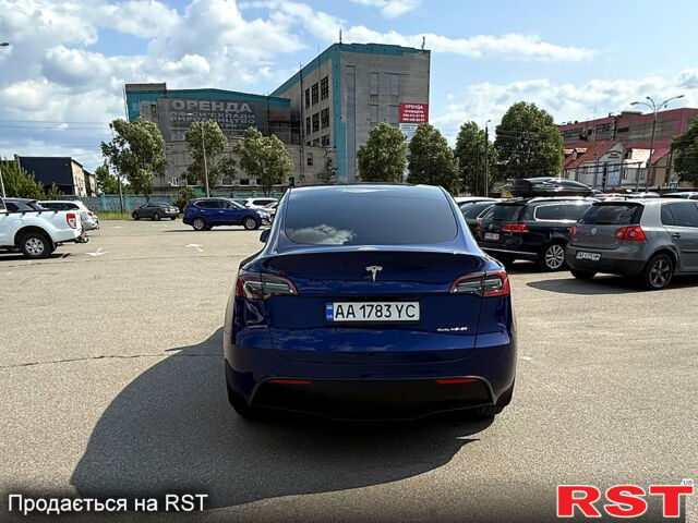 Синий Тесла Model Y, объемом двигателя 0 л и пробегом 26 тыс. км за 30000 $, фото 2 на Automoto.ua