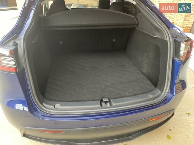 Синий Тесла Model Y, объемом двигателя 0 л и пробегом 24 тыс. км за 26900 $, фото 22 на Automoto.ua