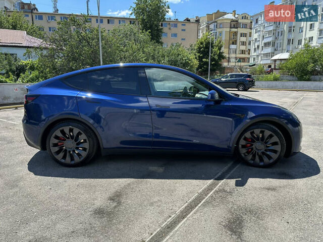 Синий Тесла Model Y, объемом двигателя 0 л и пробегом 15 тыс. км за 33000 $, фото 16 на Automoto.ua