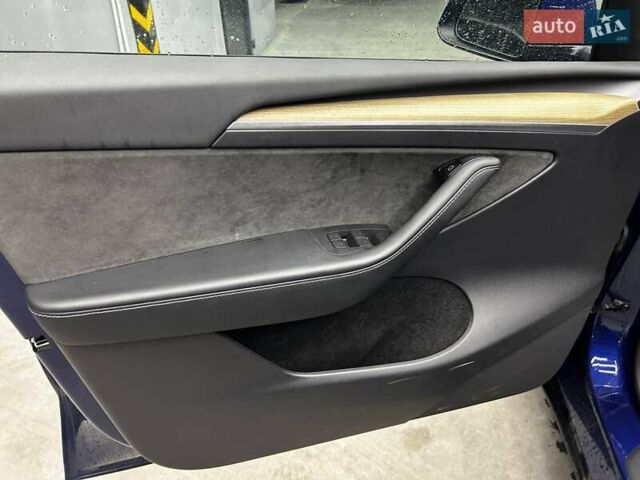 Синій Тесла Model Y, об'ємом двигуна 0 л та пробігом 80 тис. км за 30000 $, фото 12 на Automoto.ua