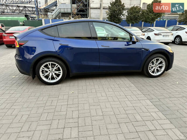 Синий Тесла Model Y, объемом двигателя 0 л и пробегом 27 тыс. км за 35999 $, фото 9 на Automoto.ua