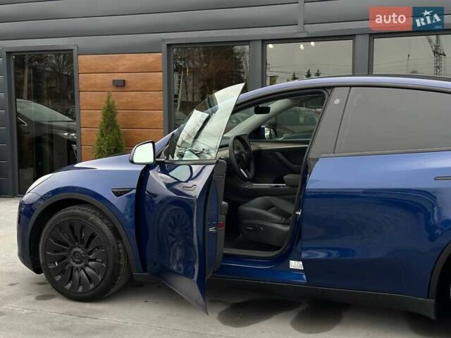 Синий Тесла Model Y, объемом двигателя 0 л и пробегом 10 тыс. км за 30994 $, фото 32 на Automoto.ua