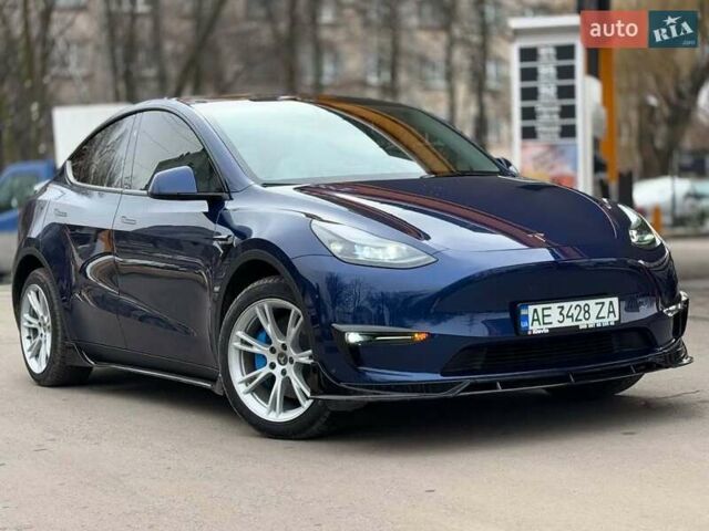 Синий Тесла Model Y, объемом двигателя 0 л и пробегом 14 тыс. км за 27600 $, фото 6 на Automoto.ua
