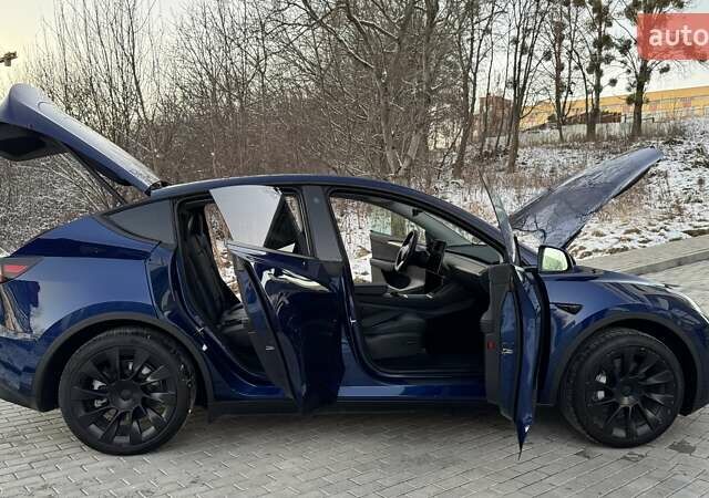 Синий Тесла Model Y, объемом двигателя 0 л и пробегом 15 тыс. км за 31500 $, фото 21 на Automoto.ua