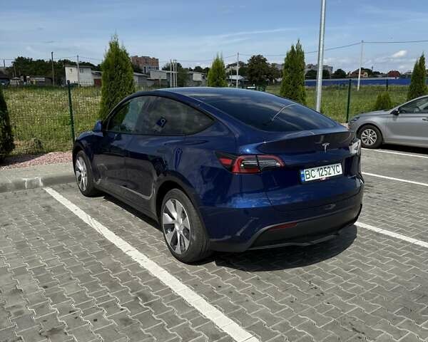 Синий Тесла Model Y, объемом двигателя 0 л и пробегом 13 тыс. км за 28500 $, фото 3 на Automoto.ua