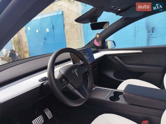 Синій Тесла Model Y, об'ємом двигуна 0 л та пробігом 27 тис. км за 27200 $, фото 12 на Automoto.ua