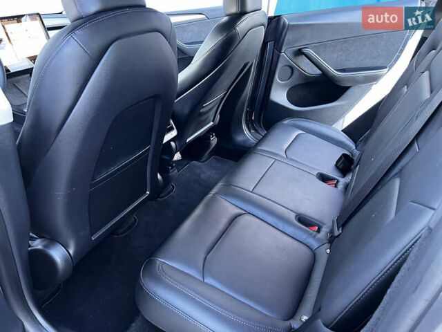 Синий Тесла Model Y, объемом двигателя 0 л и пробегом 38 тыс. км за 33000 $, фото 7 на Automoto.ua