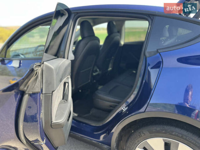 Синий Тесла Model Y, объемом двигателя 0 л и пробегом 28 тыс. км за 28819 $, фото 10 на Automoto.ua