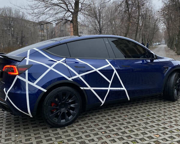 Синий Тесла Model Y, объемом двигателя 0 л и пробегом 42 тыс. км за 26900 $, фото 6 на Automoto.ua