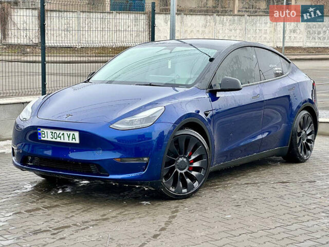 Синий Тесла Model Y, объемом двигателя 0 л и пробегом 15 тыс. км за 31400 $, фото 1 на Automoto.ua