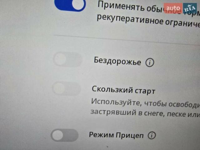 Синий Тесла Model Y, объемом двигателя 0 л и пробегом 51 тыс. км за 26400 $, фото 19 на Automoto.ua