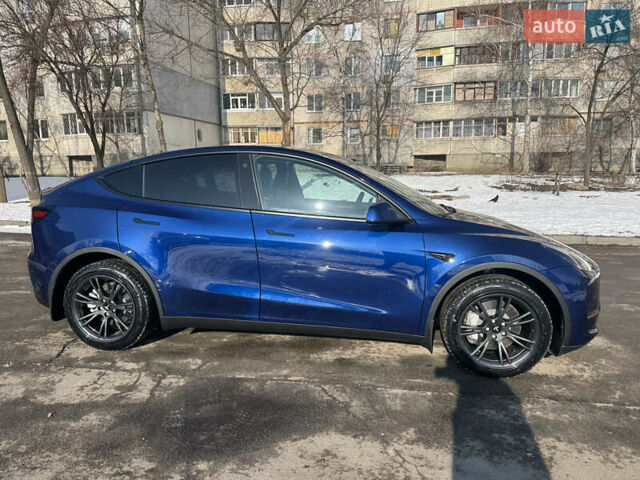 Синий Тесла Model Y, объемом двигателя 0 л и пробегом 21 тыс. км за 26500 $, фото 16 на Automoto.ua