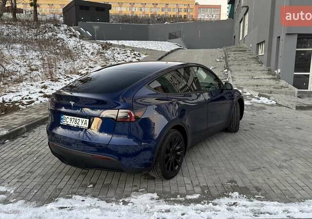Синий Тесла Model Y, объемом двигателя 0 л и пробегом 15 тыс. км за 31500 $, фото 6 на Automoto.ua
