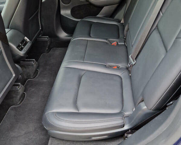 Синий Тесла Model Y, объемом двигателя 0 л и пробегом 46 тыс. км за 25499 $, фото 10 на Automoto.ua