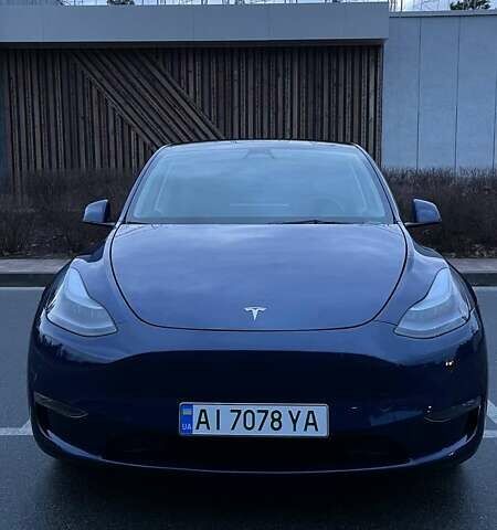 Синий Тесла Model Y, объемом двигателя 0 л и пробегом 35 тыс. км за 29000 $, фото 1 на Automoto.ua