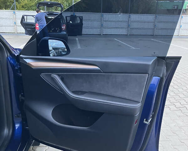 Синій Тесла Model Y, об'ємом двигуна 0 л та пробігом 29 тис. км за 29000 $, фото 39 на Automoto.ua