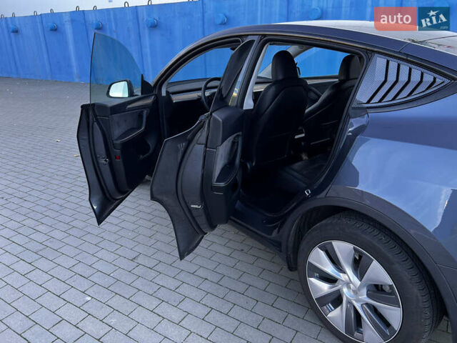 Синий Тесла Model Y, объемом двигателя 0 л и пробегом 38 тыс. км за 33000 $, фото 14 на Automoto.ua