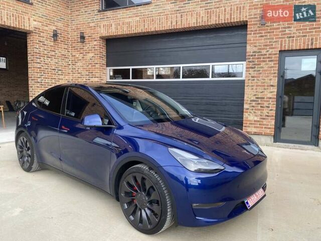 Синий Тесла Model Y, объемом двигателя 0 л и пробегом 24 тыс. км за 26900 $, фото 2 на Automoto.ua