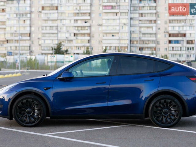 Синий Тесла Model Y, объемом двигателя 0 л и пробегом 11 тыс. км за 33300 $, фото 2 на Automoto.ua