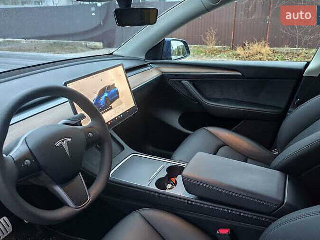 Синій Тесла Model Y, об'ємом двигуна 0 л та пробігом 24 тис. км за 25000 $, фото 9 на Automoto.ua